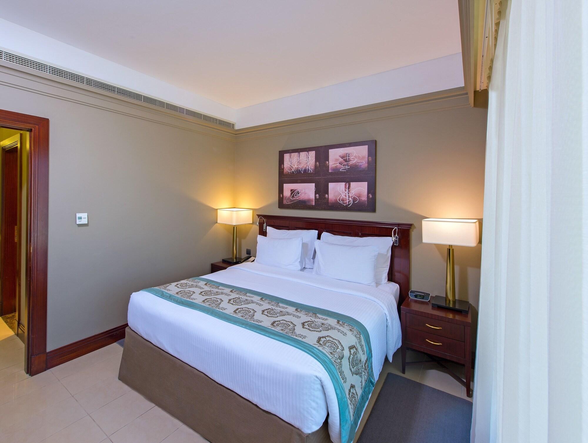 Somewhere Hotel Apartment Dubaï Extérieur photo